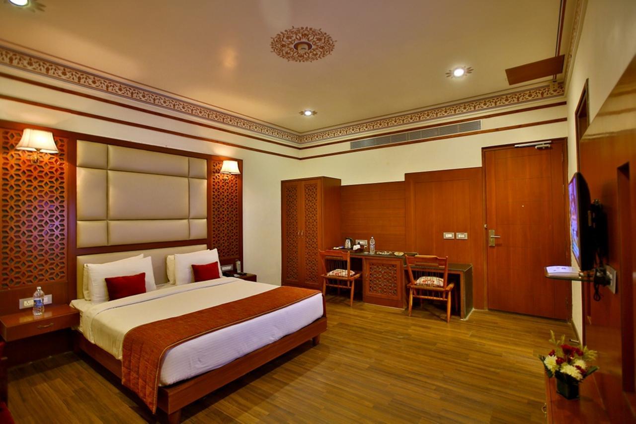Regenta Resort Vanya Mahal Ranthambore Савай-Мадгопур Екстер'єр фото