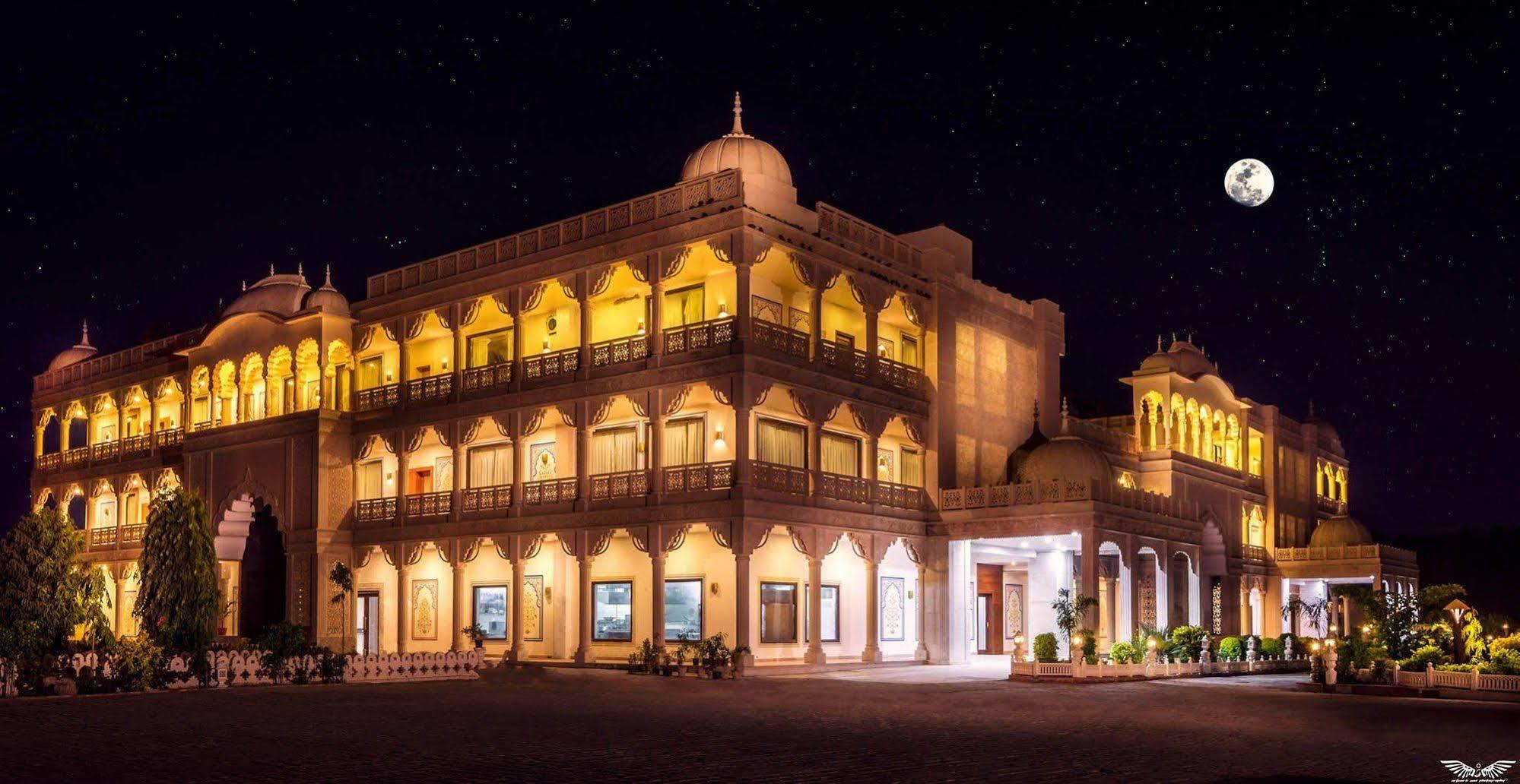 Regenta Resort Vanya Mahal Ranthambore Савай-Мадгопур Екстер'єр фото