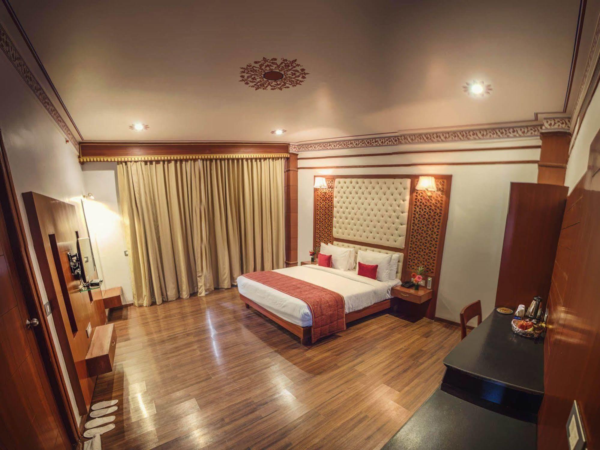 Regenta Resort Vanya Mahal Ranthambore Савай-Мадгопур Екстер'єр фото