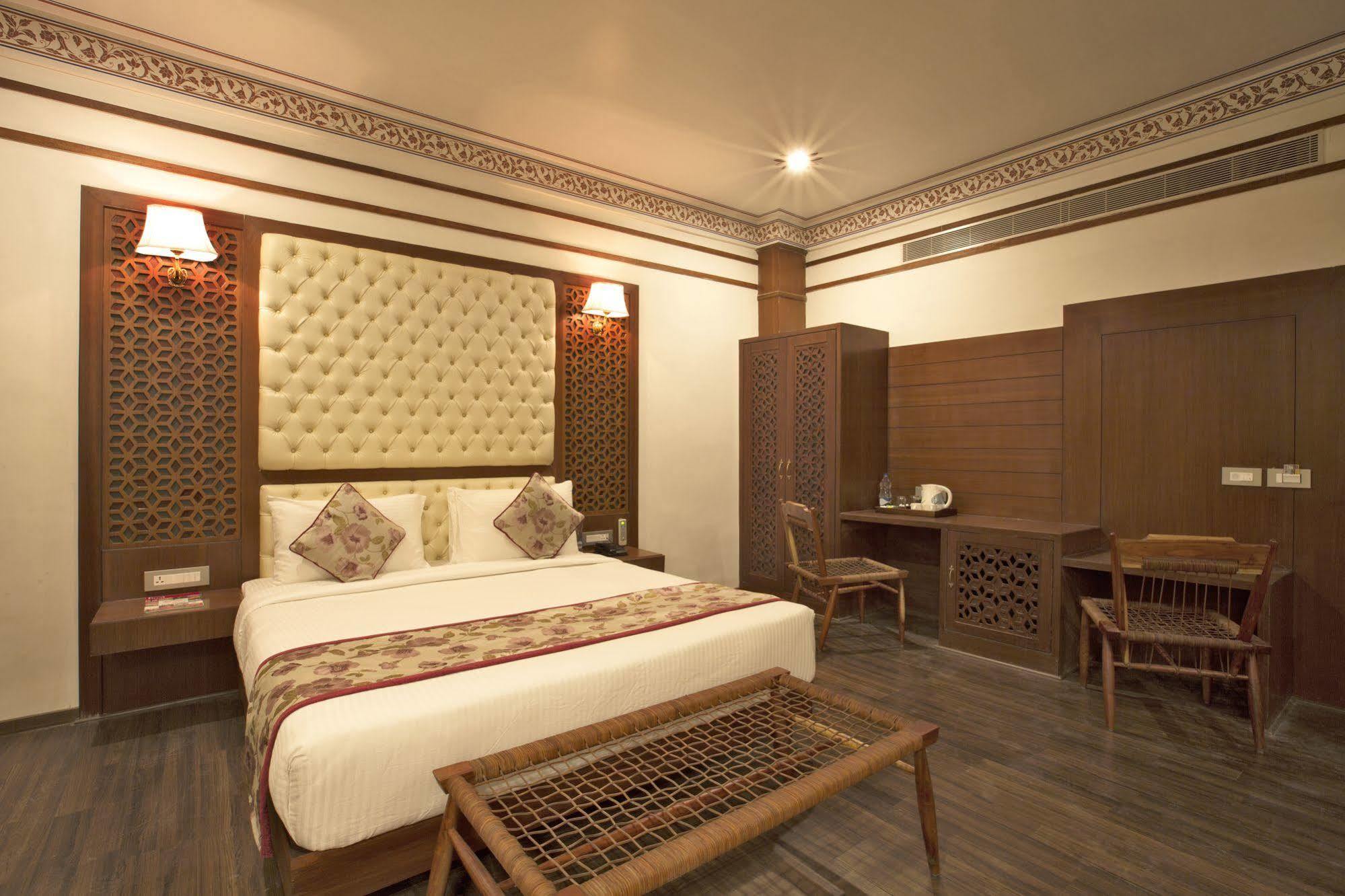 Regenta Resort Vanya Mahal Ranthambore Савай-Мадгопур Екстер'єр фото